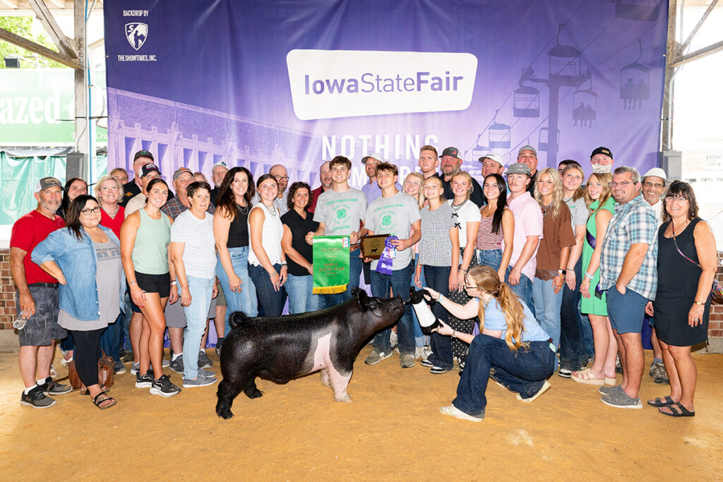 Champion Division 3 4th Overall Barrow - Iowa State 4 H Fair - Lane Elmquist