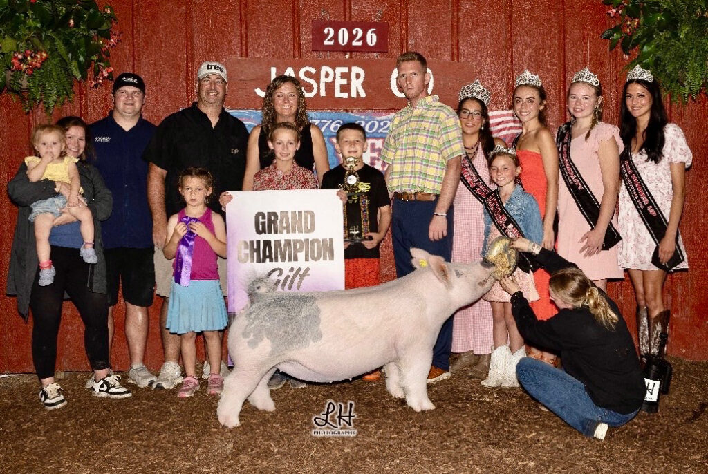 Grand Champion Gilt - Jasper County Fair - Kinzie Inskeep Family